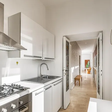 Atrhome- Penthouse Tritone