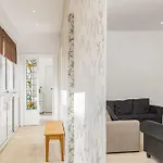 Atrhome- Penthouse Tritone