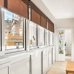 Atrhome- Penthouse Tritone *